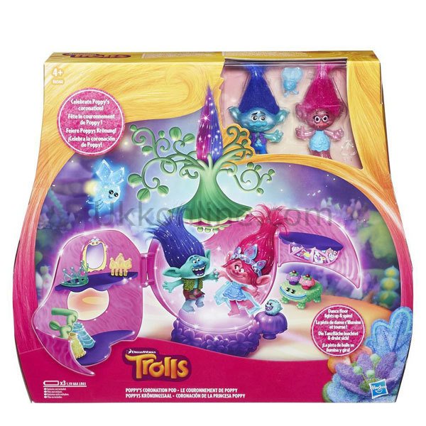 B6560 TROLLS-POPPYnin TAÇ GİYME TÖRENİ
